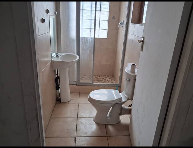 3 BEDROOM HOUSE FOR SALE IN AUSTERVILLE